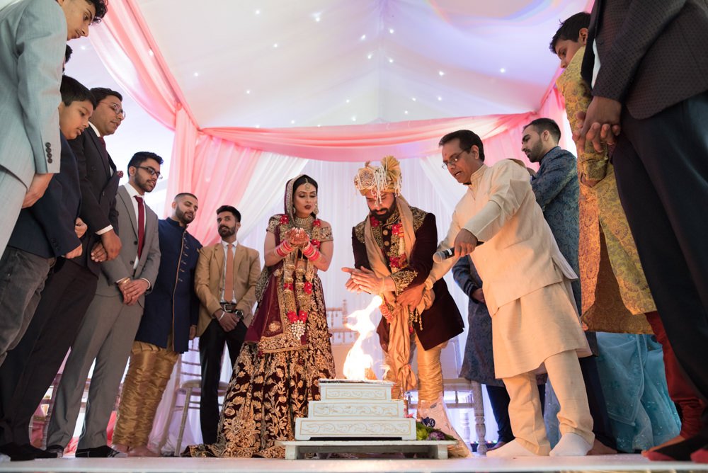 hindu wedding ceremony at alrewas hayes